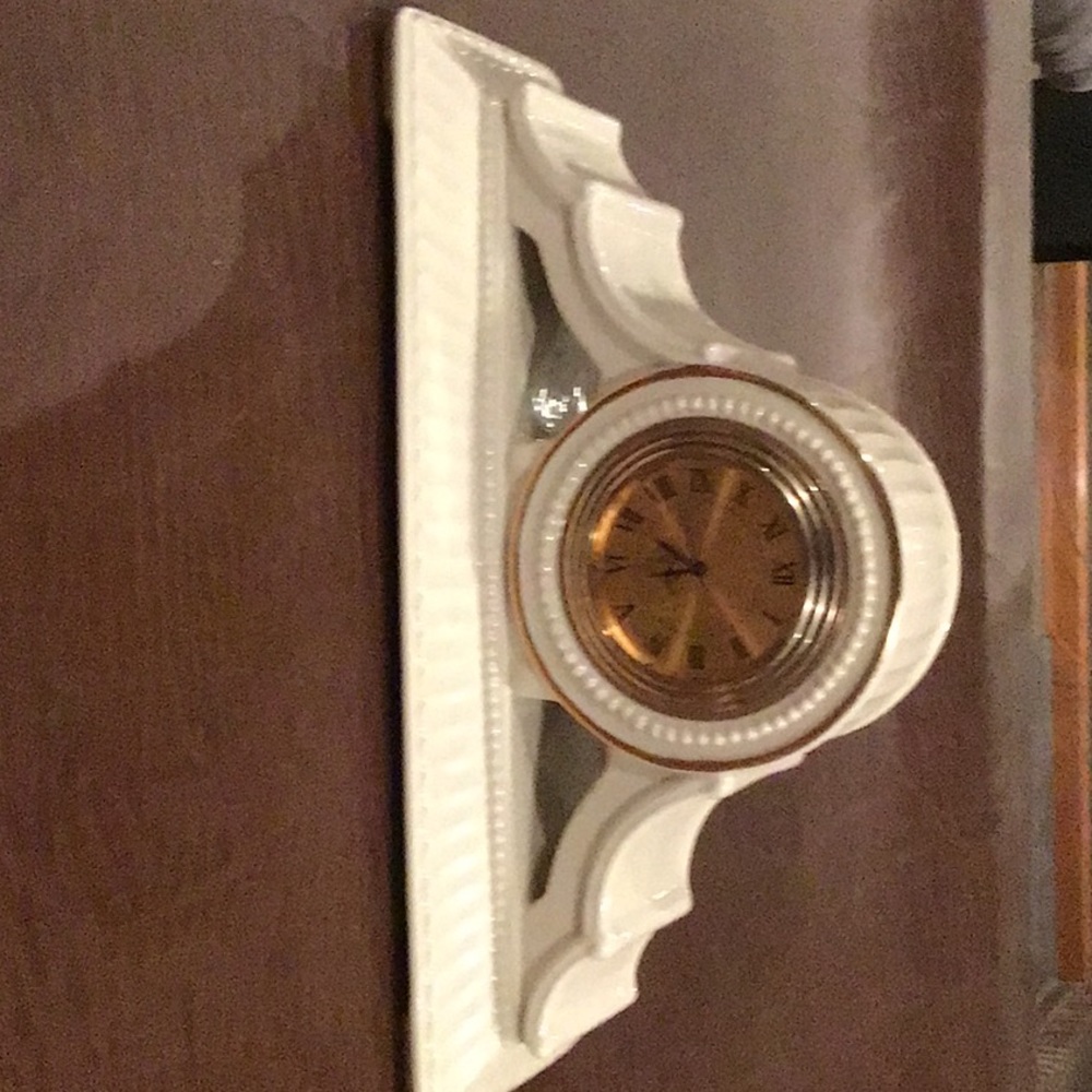 Lenox timely traditions twilight mantle clock, gently used, like new, ivory